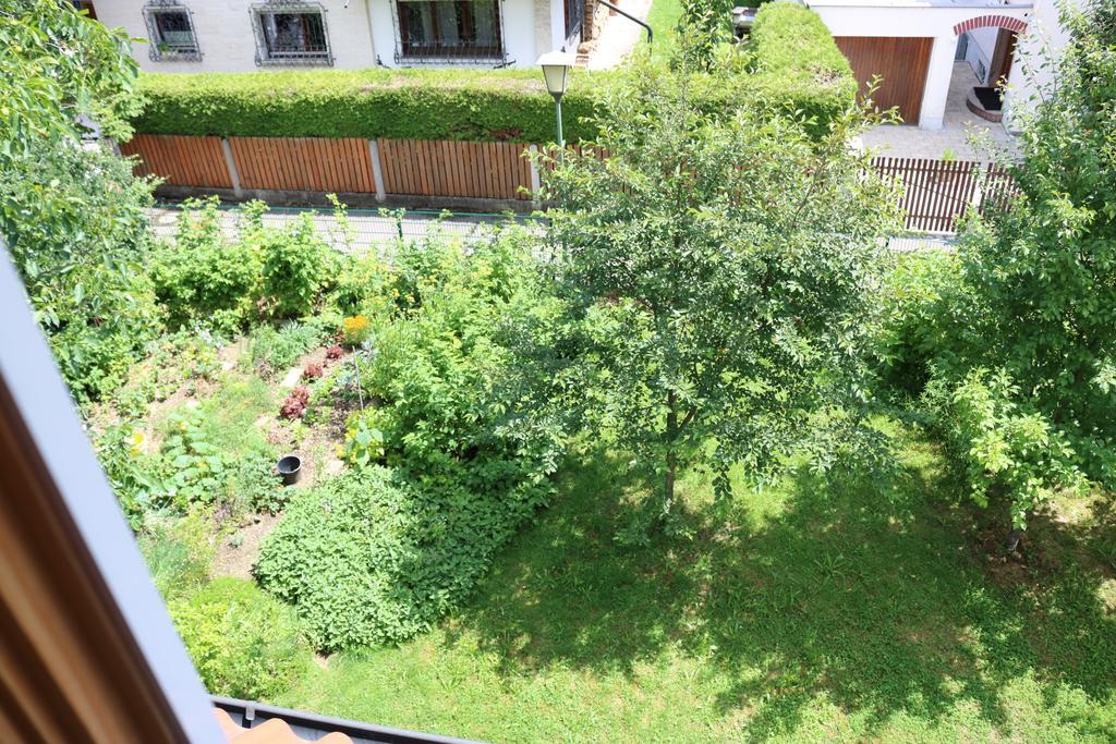 Apartment Dachgalerie 110 M2 ミュンヘン エクステリア 写真